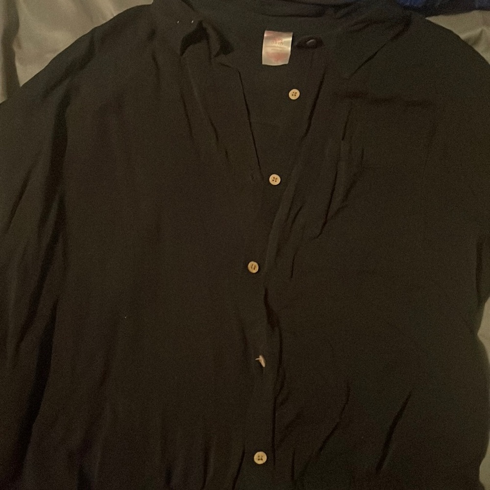 black button down short sleeve shirt